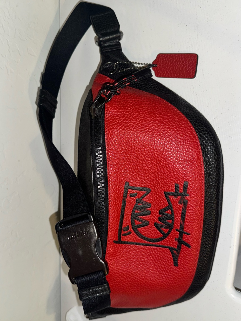 Coach x Guang Yu Warren Belt Bag - red/black Graffiti Style Rexy 2020 - like New - Picture 15 of 16